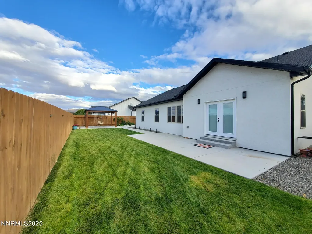 5335 Marla Winnemucca NV 89445