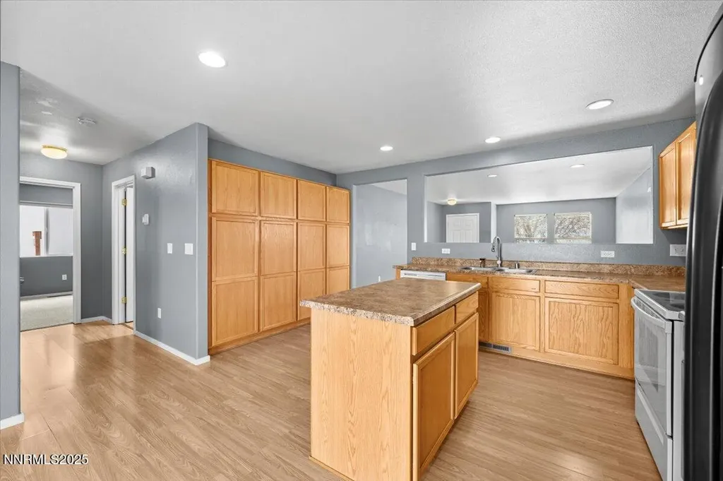 7771 Mariner Cove Reno NV 89506