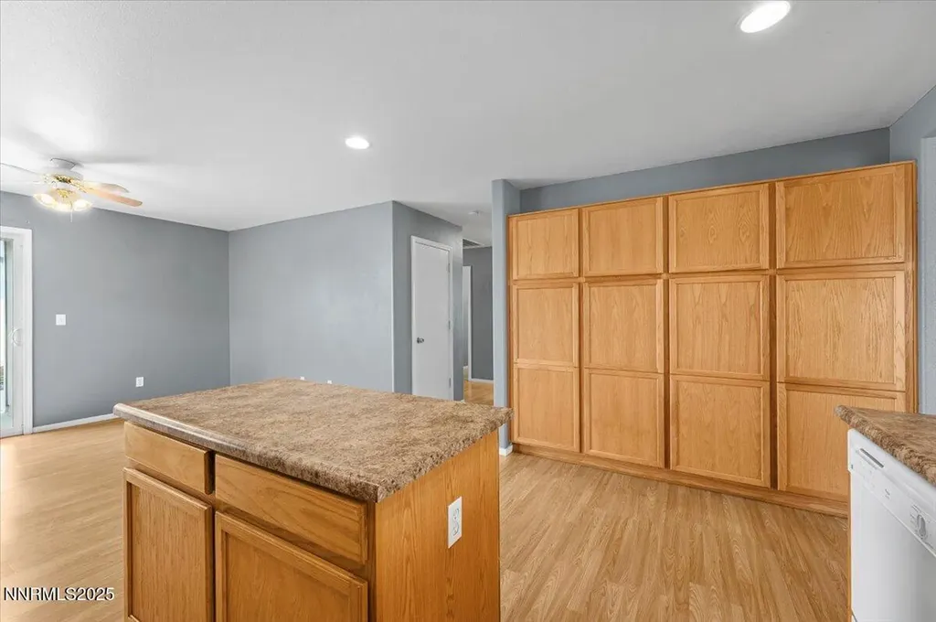 7771 Mariner Cove Reno NV 89506