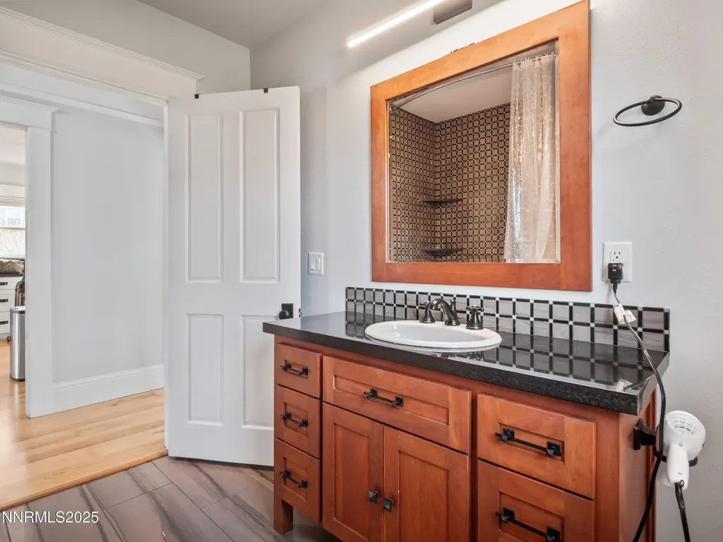 1297 Toler Gardnerville NV 89410
