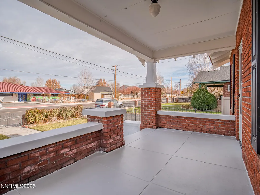 1297 Toler Gardnerville NV 89410