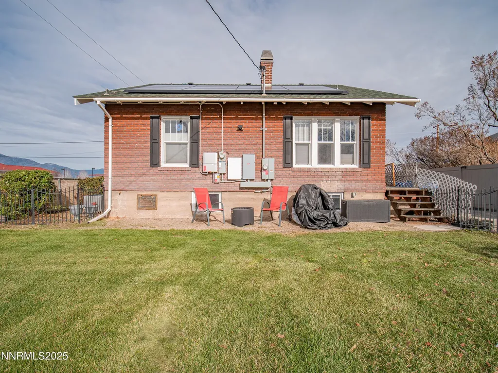 1297 Toler Gardnerville NV 89410