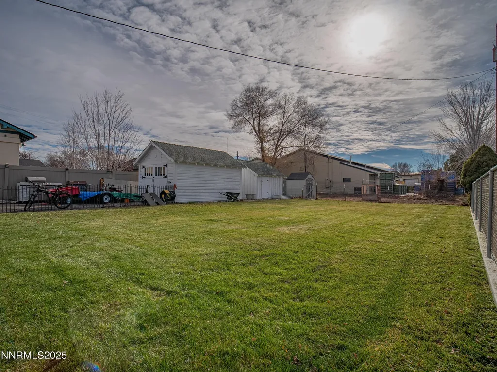 1297 Toler Gardnerville NV 89410