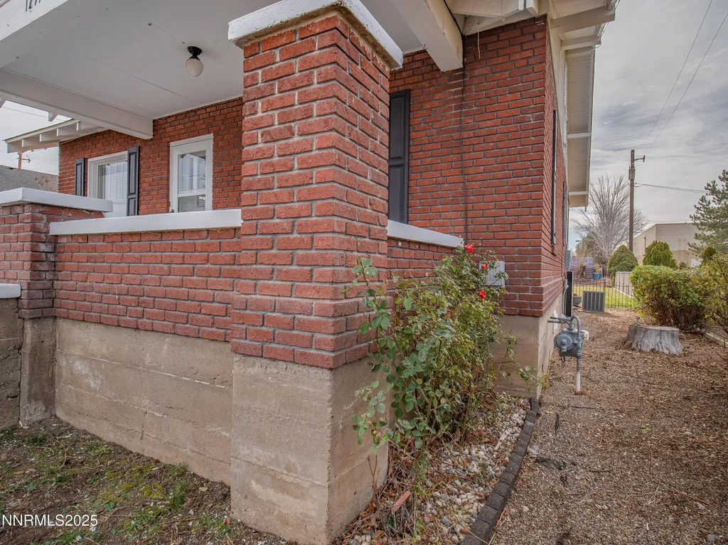 1297 Toler Gardnerville NV 89410