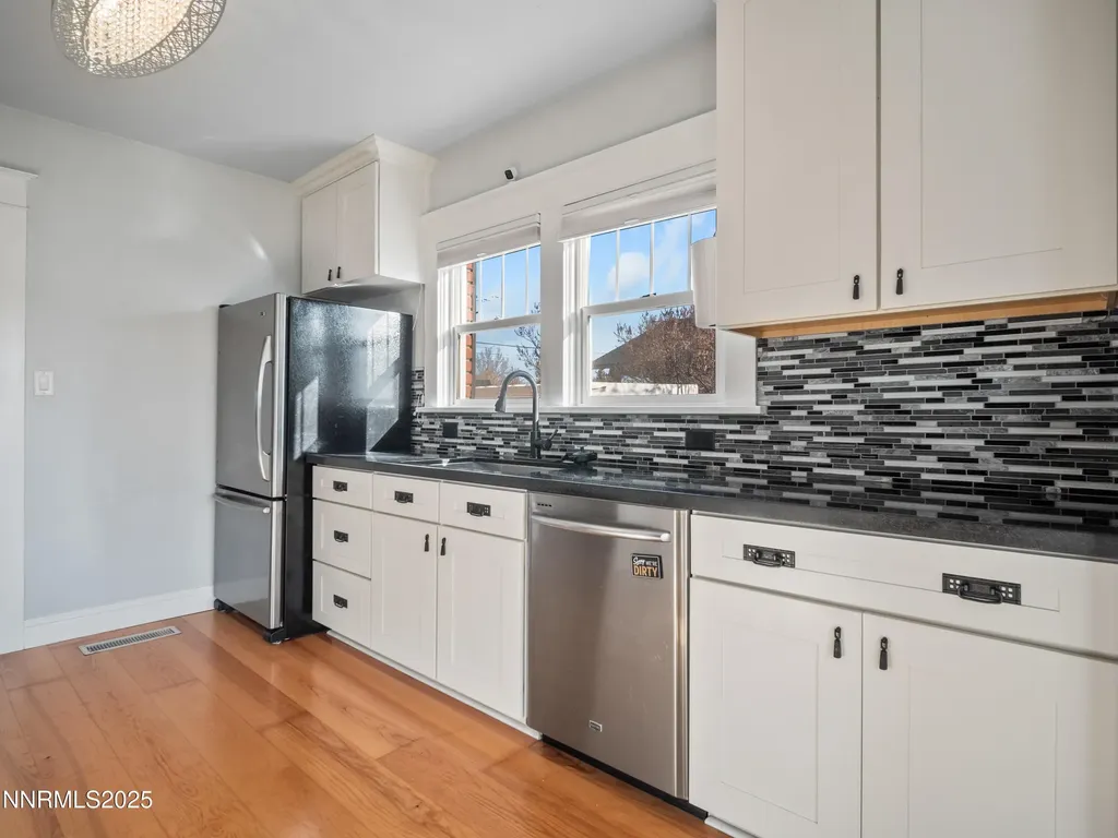 1297 Toler Gardnerville NV 89410