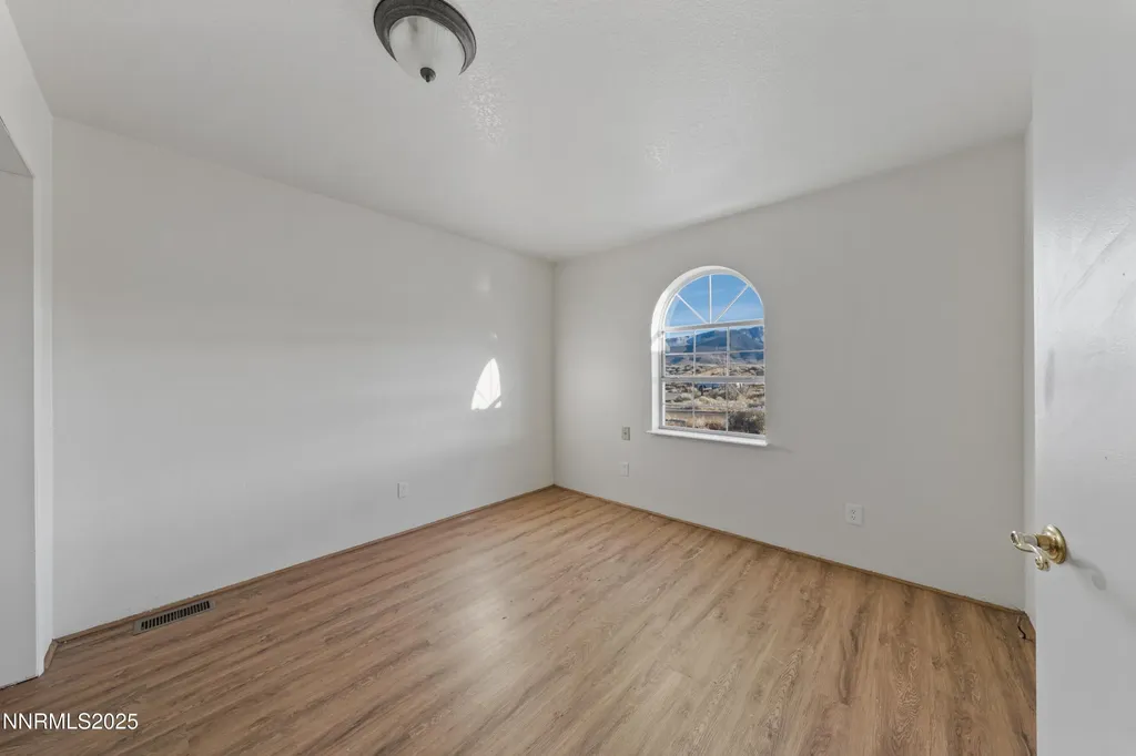 190 James Dayton NV 89403