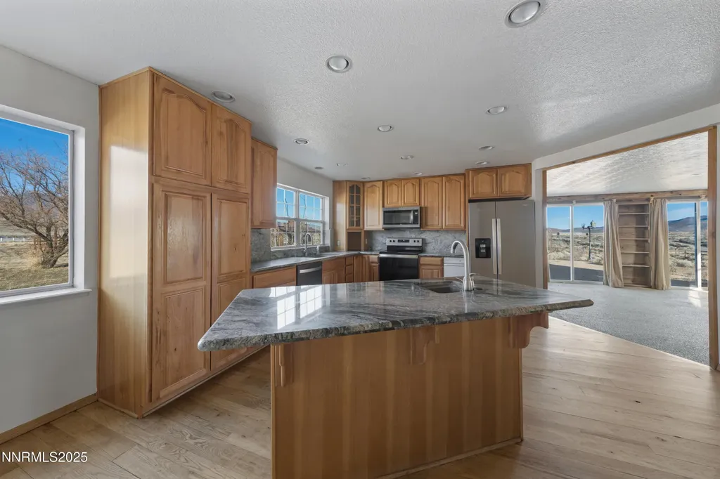 190 James Dayton NV 89403