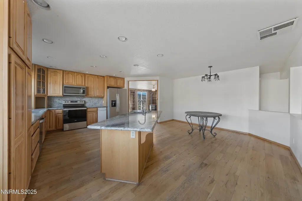 190 James Dayton NV 89403