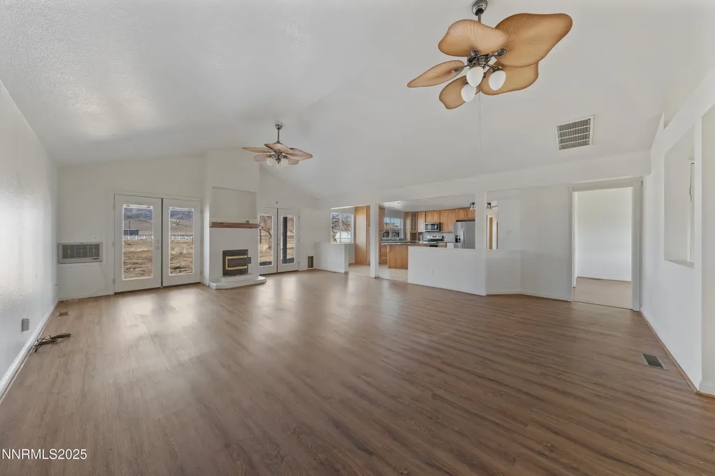 190 James Dayton NV 89403