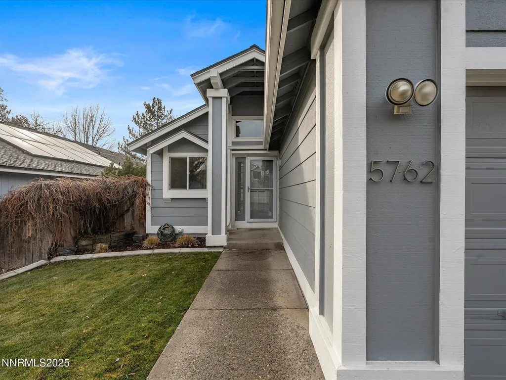 5762 Royal Vista Reno NV 89523