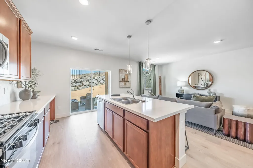 725 Sun Mesa Sun Valley NV 89433