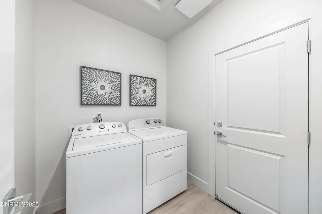 725 Sun Mesa Sun Valley NV 89433