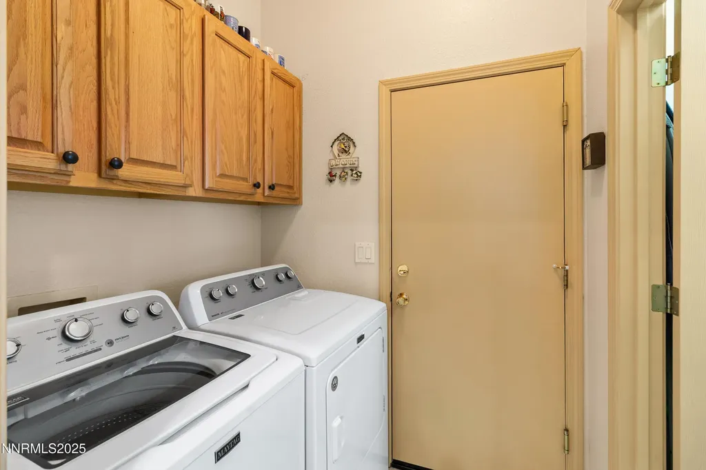 464 Sierra Leaf Reno NV 89511