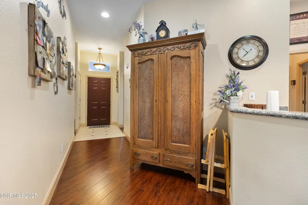 464 Sierra Leaf Reno NV 89511