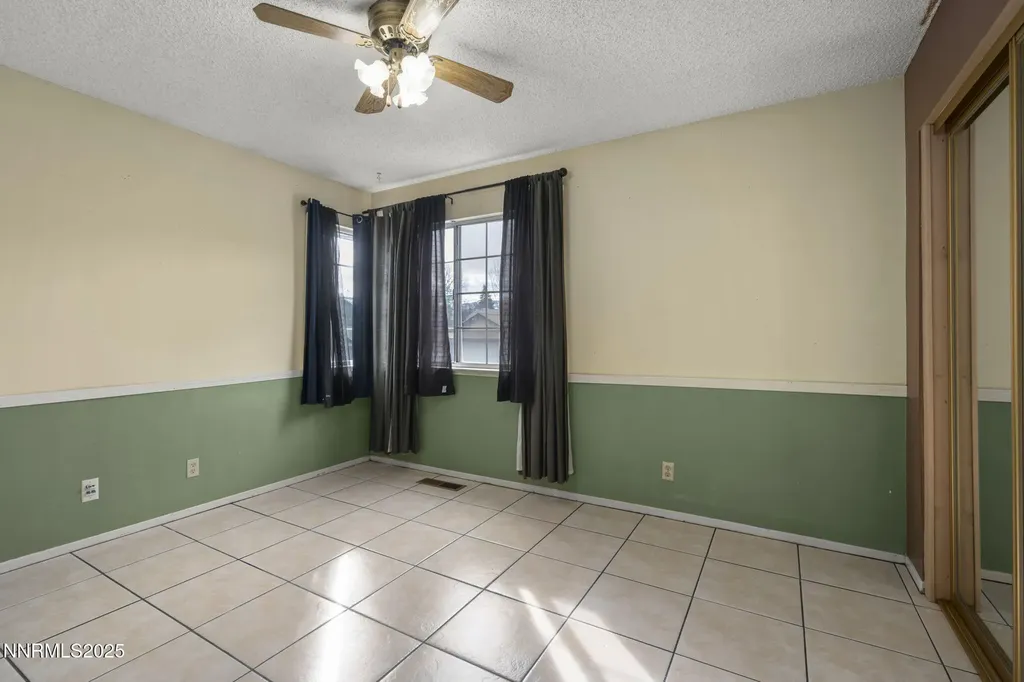 1720 Peavine Reno NV 89503