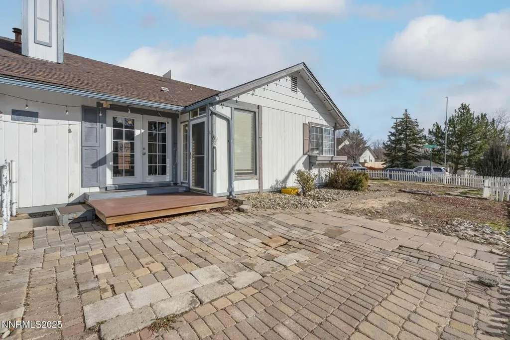 1720 Peavine Reno NV 89503