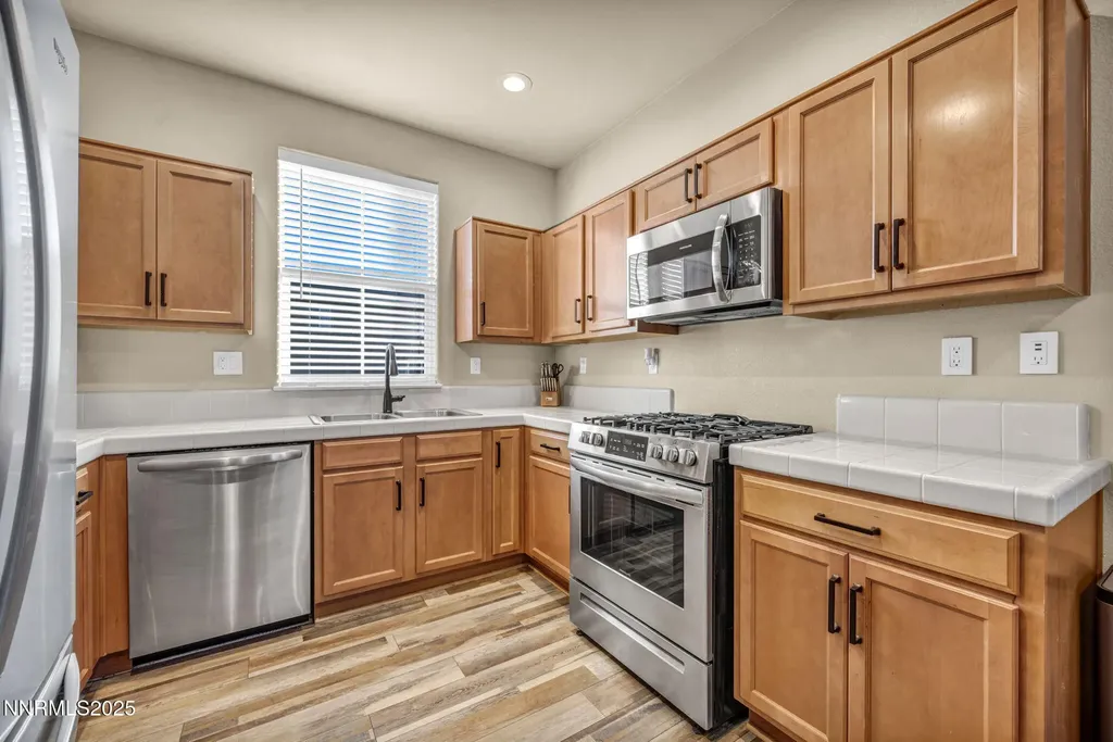 6513 Peppergrass Sparks NV 89436