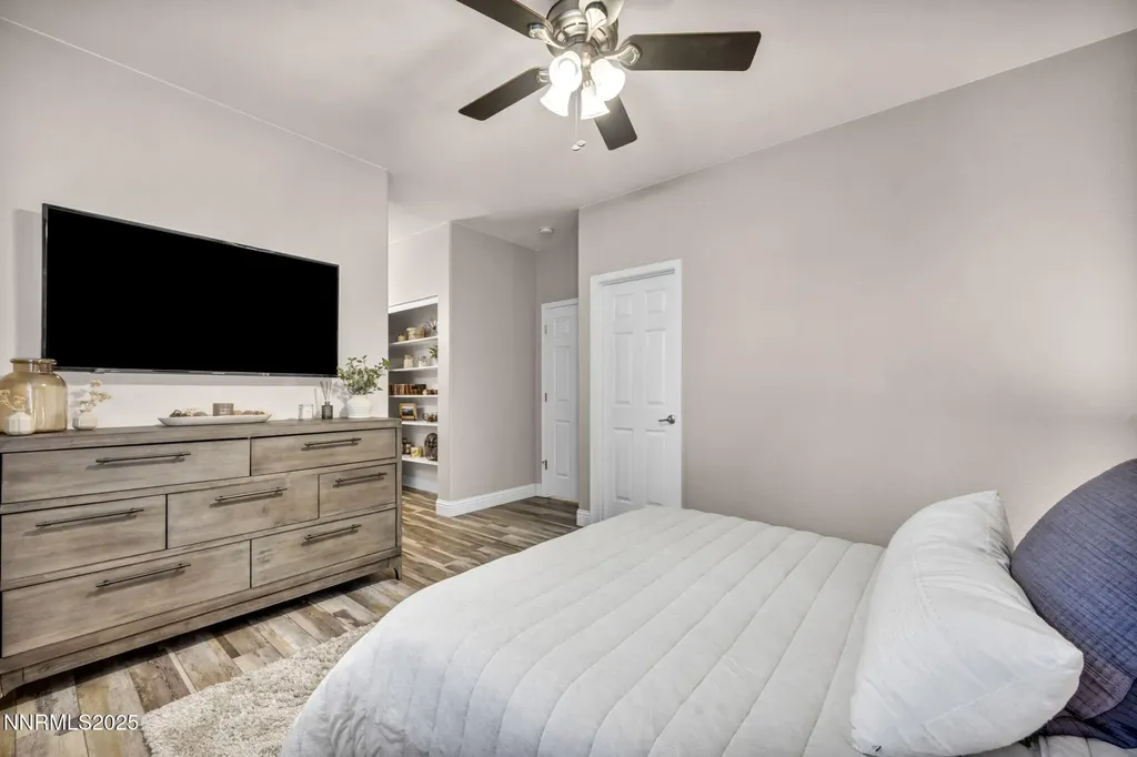 6513 Peppergrass Sparks NV 89436