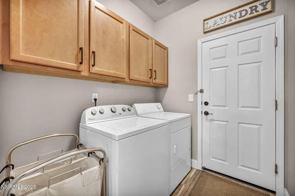 6513 Peppergrass Sparks NV 89436