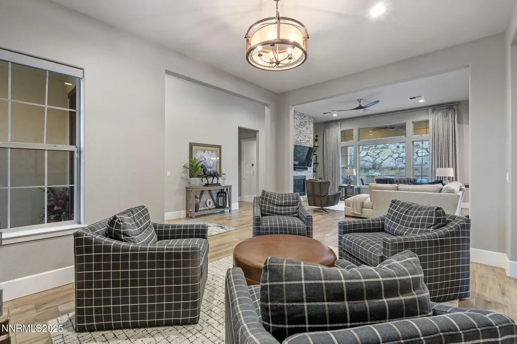 3684 Pinot Grigio Reno NV 89509