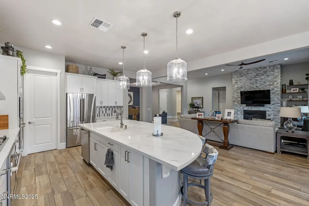 3684 Pinot Grigio Reno NV 89509