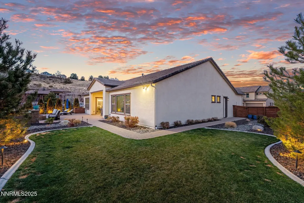 3684 Pinot Grigio Reno NV 89509