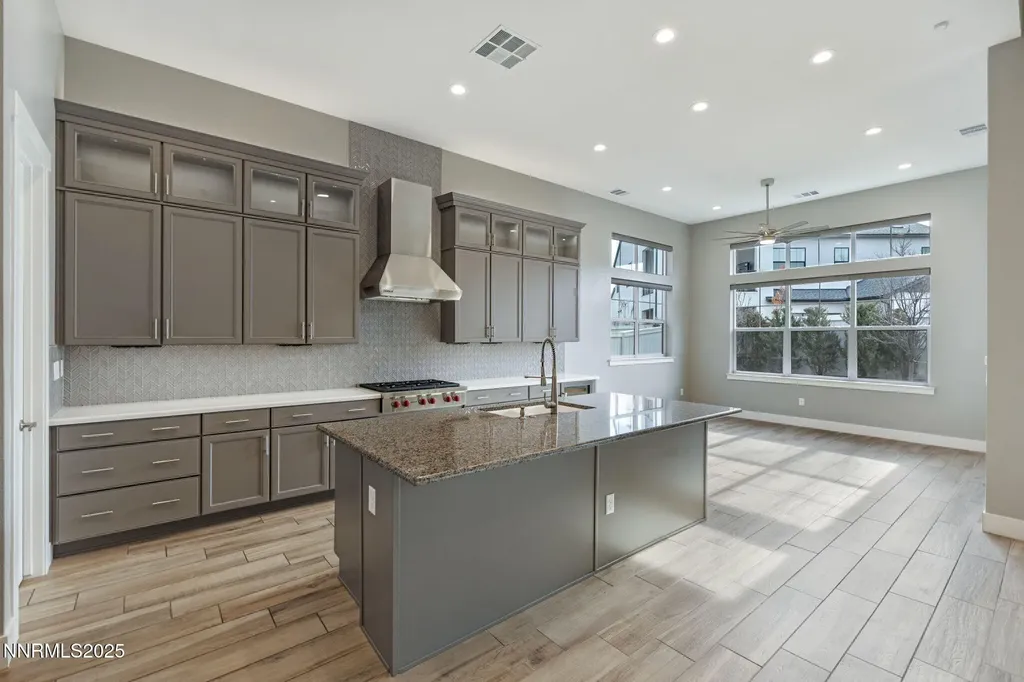 110 Bridlemoor Reno NV 89511