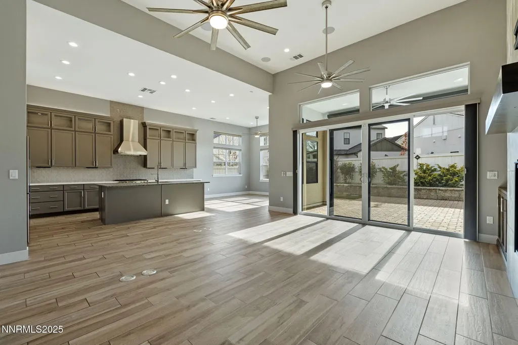 110 Bridlemoor Reno NV 89511