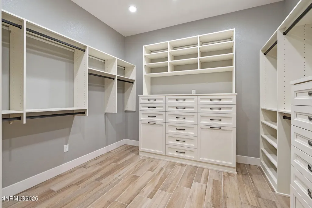 110 Bridlemoor Reno NV 89511