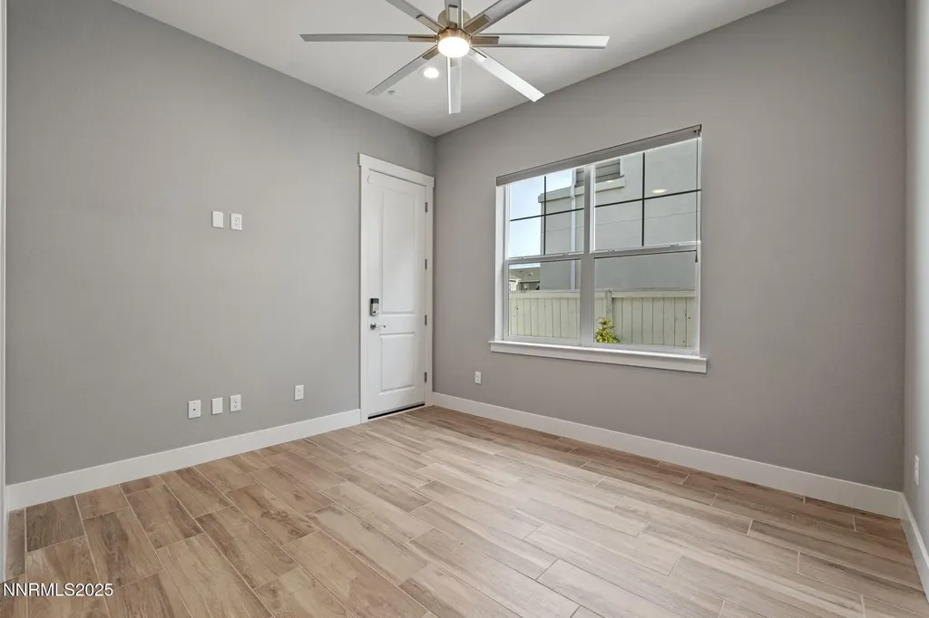 110 Bridlemoor Reno NV 89511