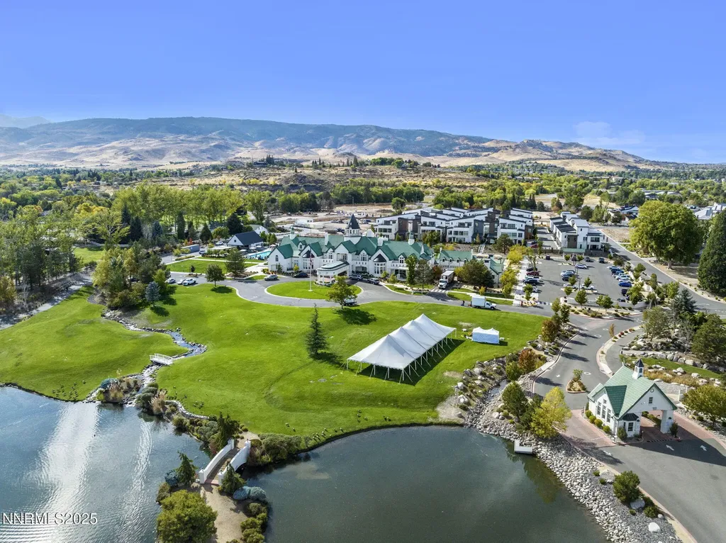110 Bridlemoor Reno NV 89511