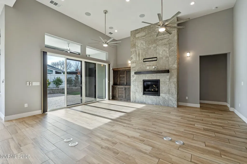 110 Bridlemoor Reno NV 89511