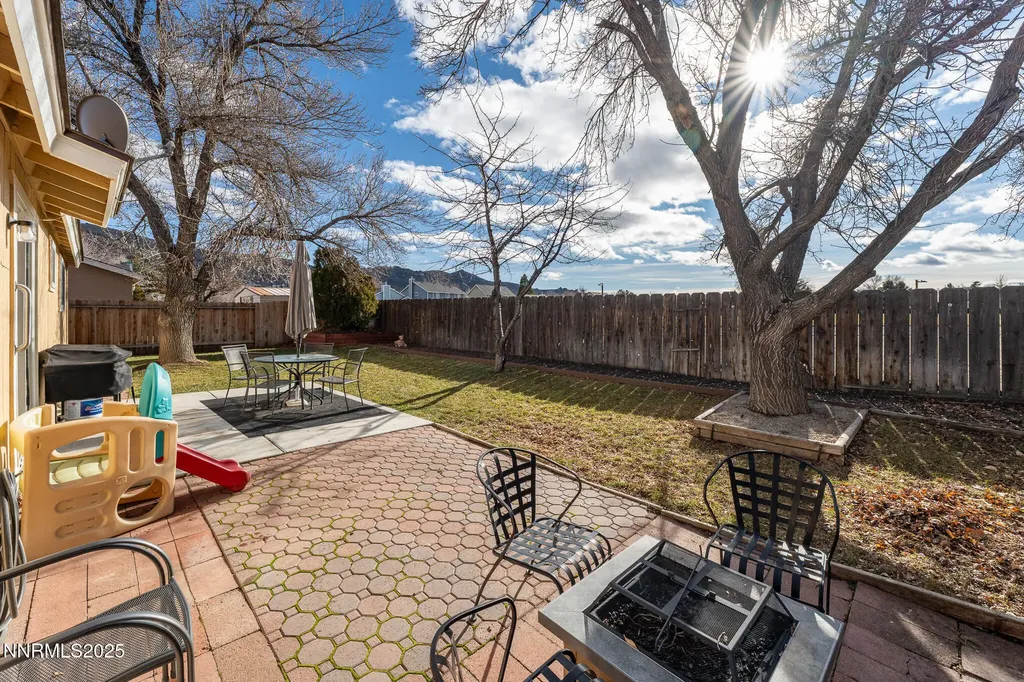 1411 Shady Oak Carson City NV 89701