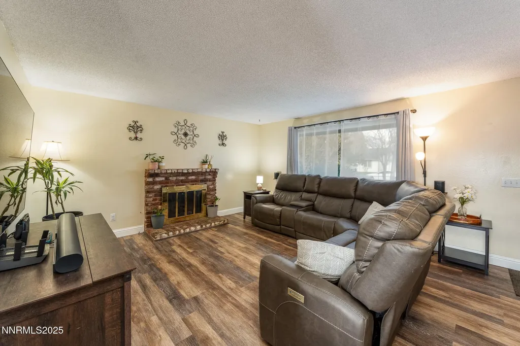 1411 Shady Oak Carson City NV 89701