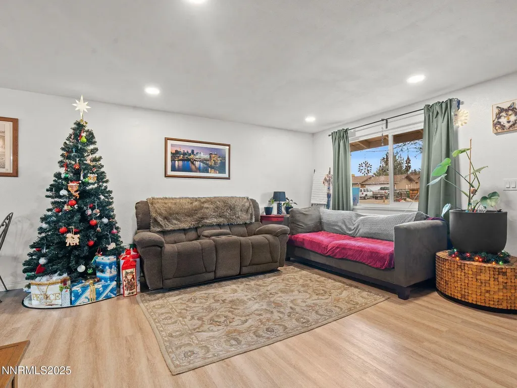 5700 Dolores Sparks NV 89436
