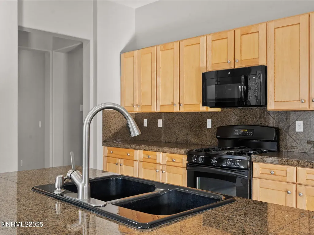 7100 Souverain Reno NV 89506