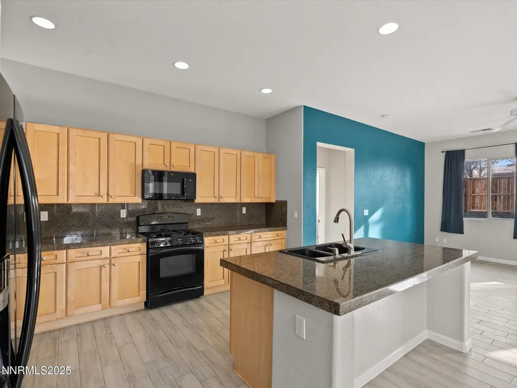 7100 Souverain Reno NV 89506