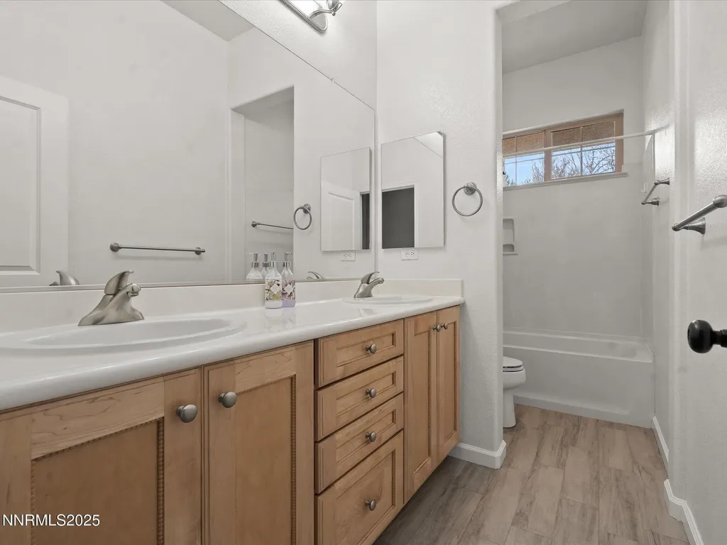 7100 Souverain Reno NV 89506
