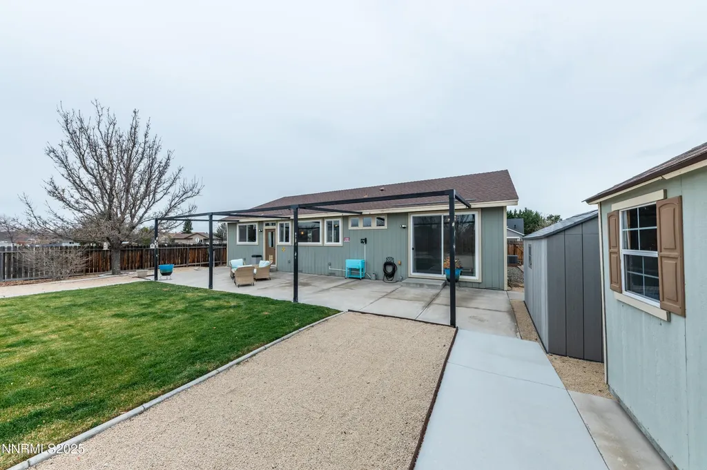10 Curnow Springs Sparks NV 89436