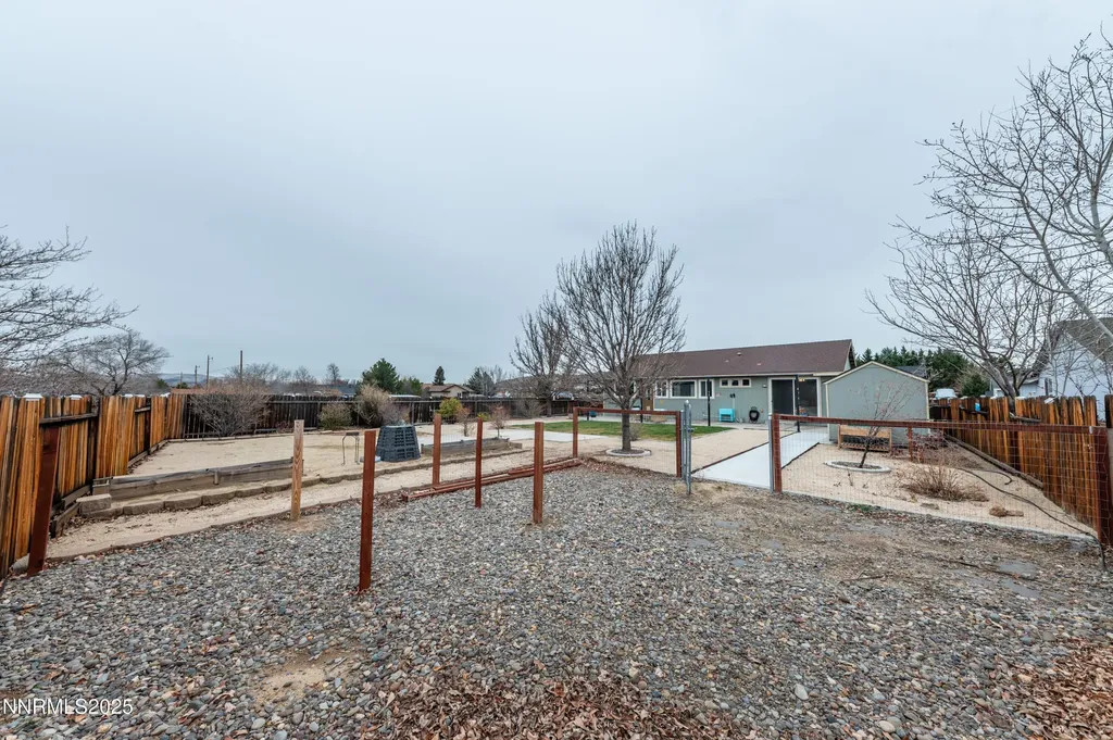 10 Curnow Springs Sparks NV 89436