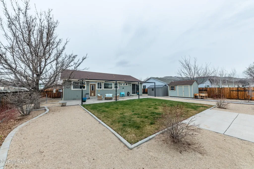 10 Curnow Springs Sparks NV 89436