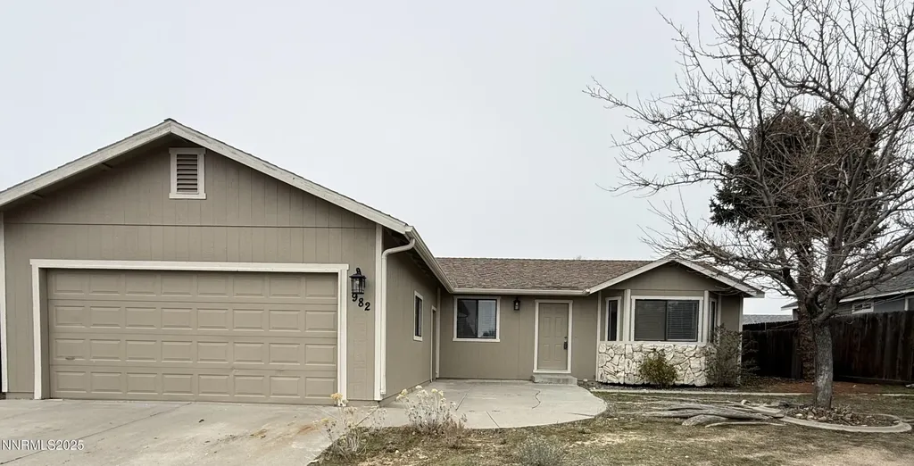 982 Ridgeview Carson City NV 89705