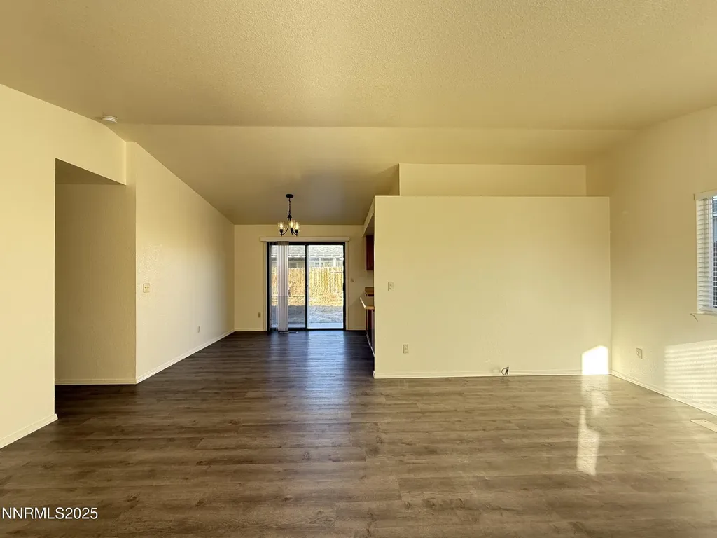 982 Ridgeview Carson City NV 89705