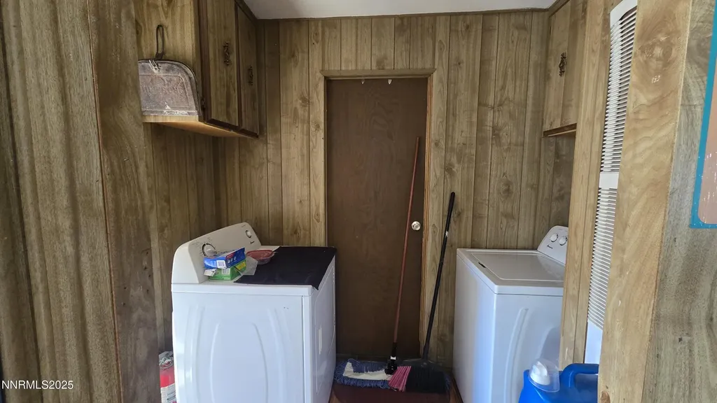 3801 Citrus Silver Springs NV 89429
