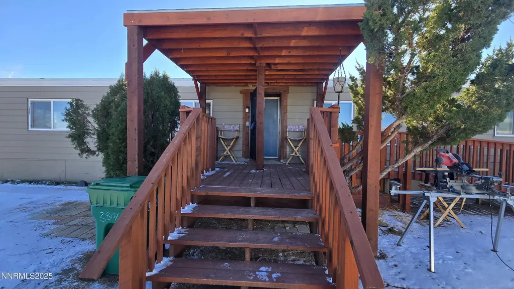 3801 Citrus Silver Springs NV 89429