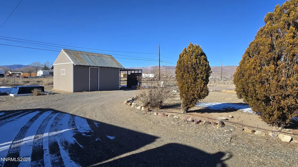 3801 Citrus Silver Springs NV 89429