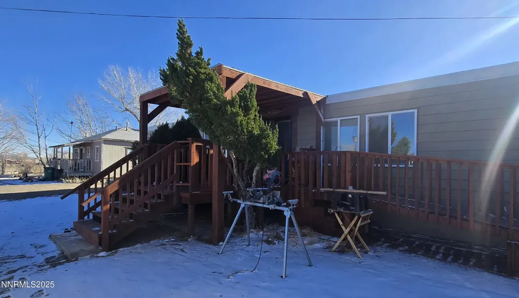 3801 Citrus Silver Springs NV 89429