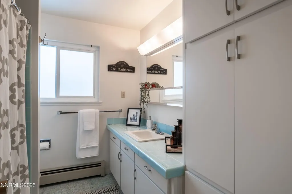 189 Ray Zephyr Cove NV 89448