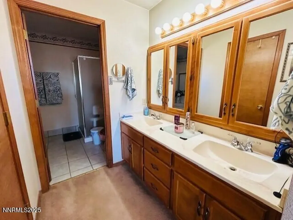 2099 Thomas Fallon NV 89406