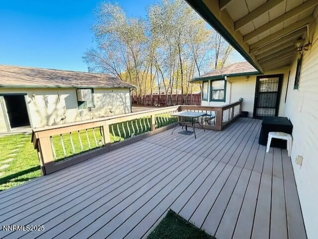 2099 Thomas Fallon NV 89406